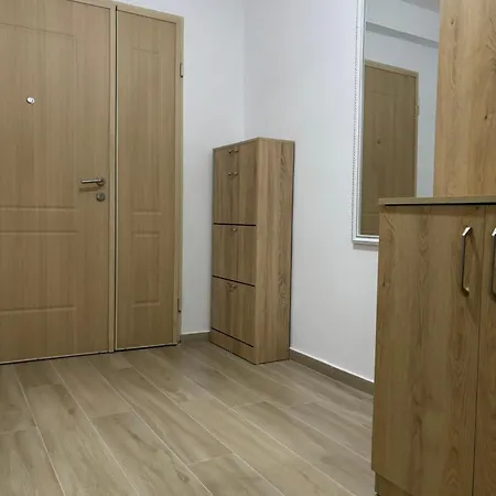 公寓 Kevi 's Place 地拉那