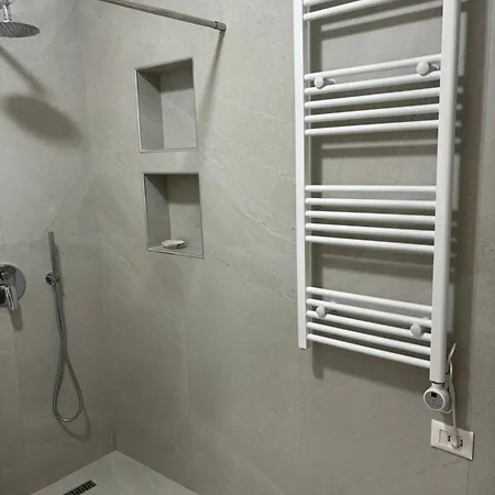 Kevi 's Place 公寓 *